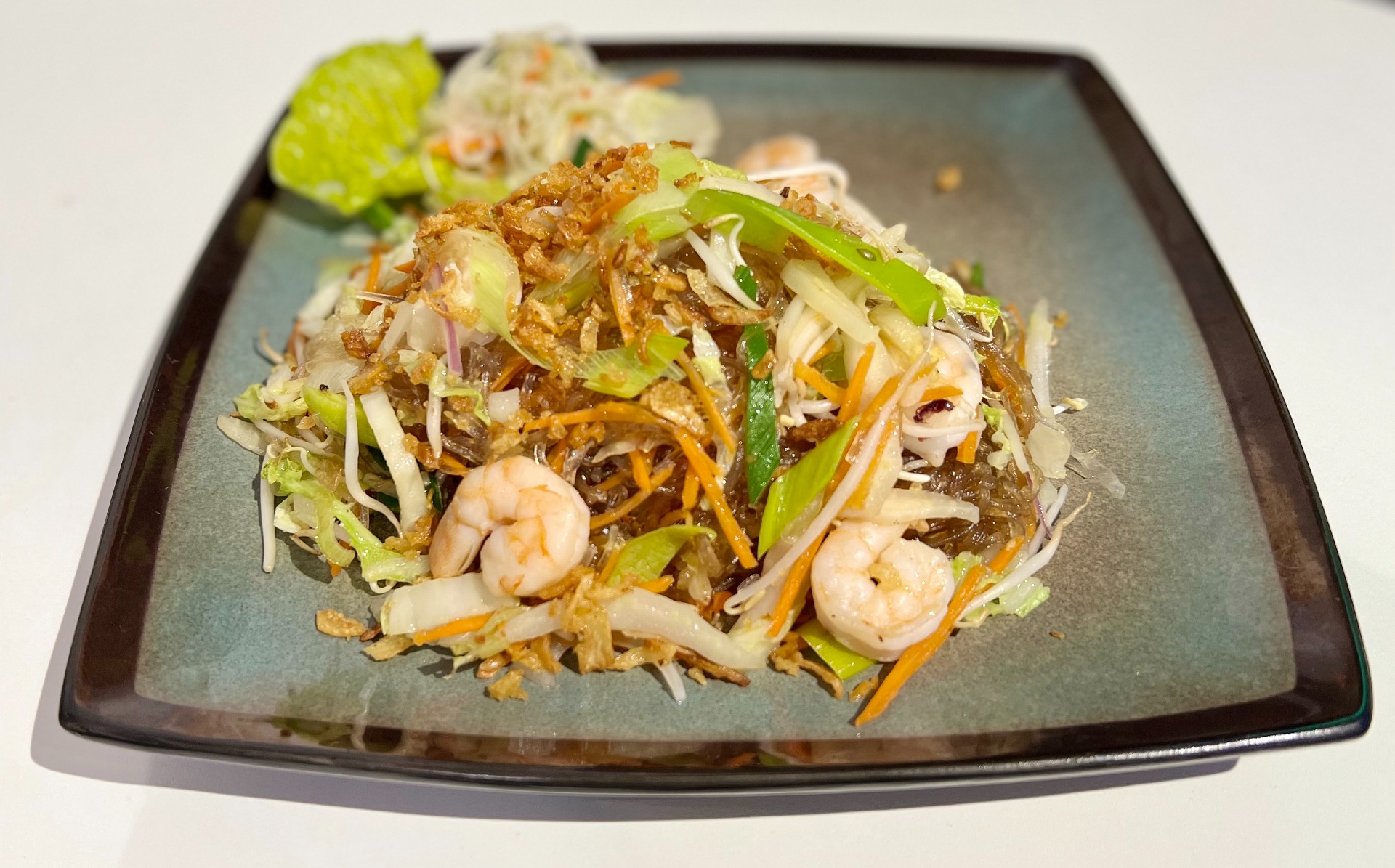 Mien xao tom / restované skleněné nudle s krevetami